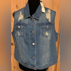 Agnes Orinda distressed denim vest NWT Size 1X